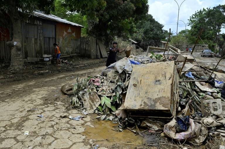 Bolivia,inundación,sociedad