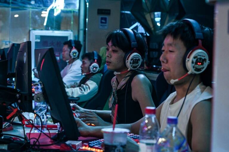 China,informática,videojuegos,economía,ocio